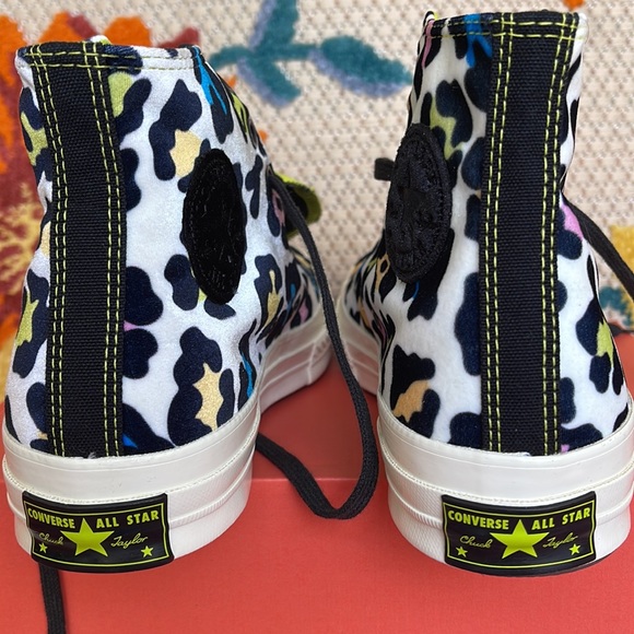 Converse 572369C
CHUCK TAYLOR ALL STAR 70 HI
EGRET/BLACK/LIME TWIST
WMNS snkrs - Picture 14 of 16